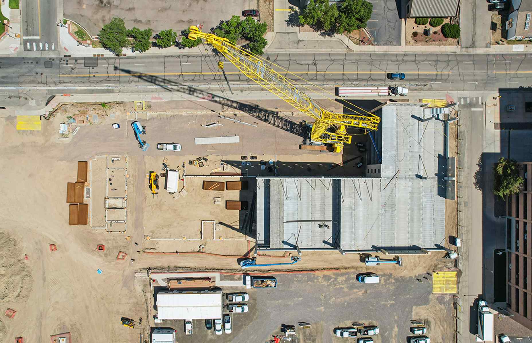 4 mile parking over head aerial construction