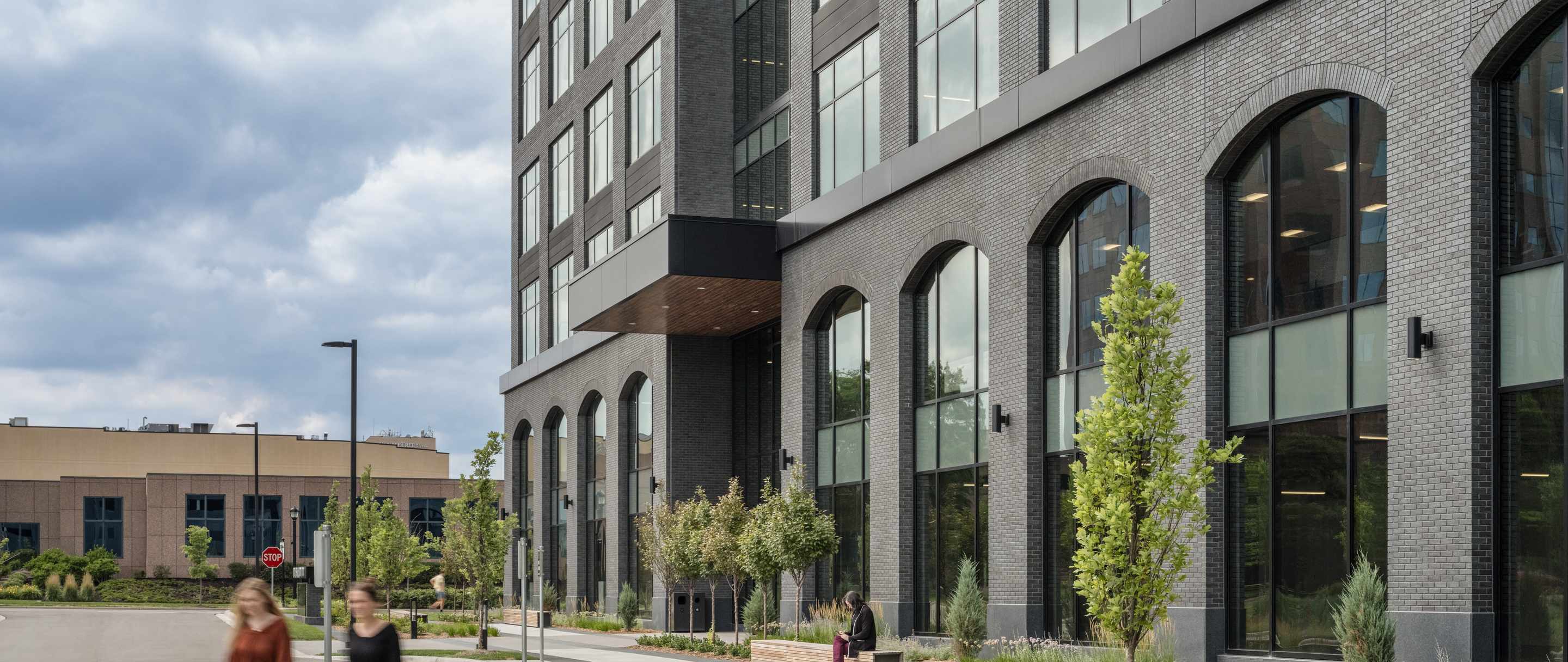 10 west distance shot