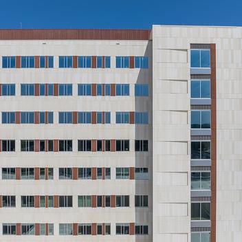 baptist health exterior that uses a unitized building facade