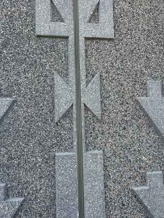 twin butte example of hidden expansion joint with design