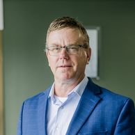 headshot of Gary Pooley