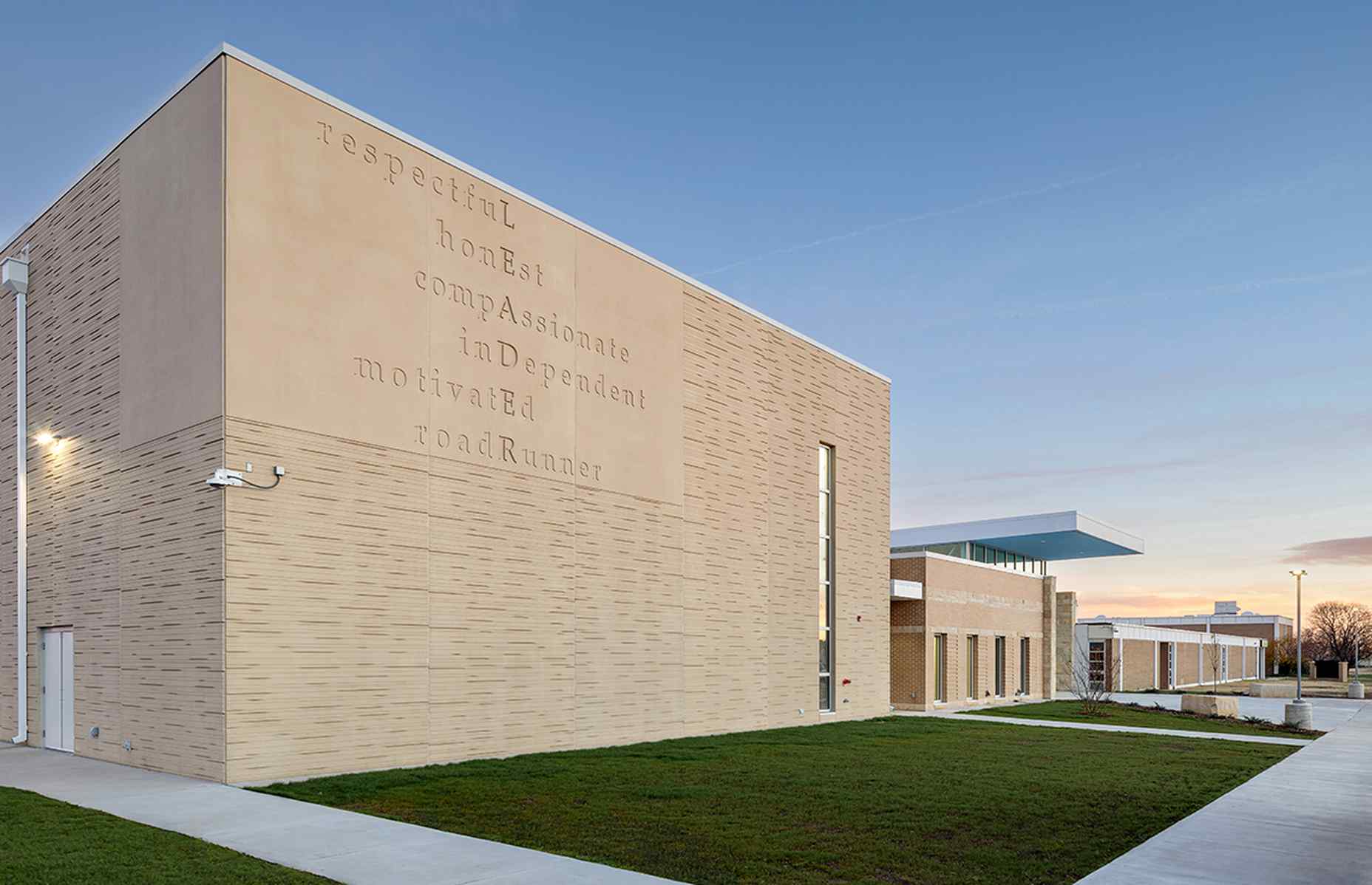 exterior roosevelt storm shelter