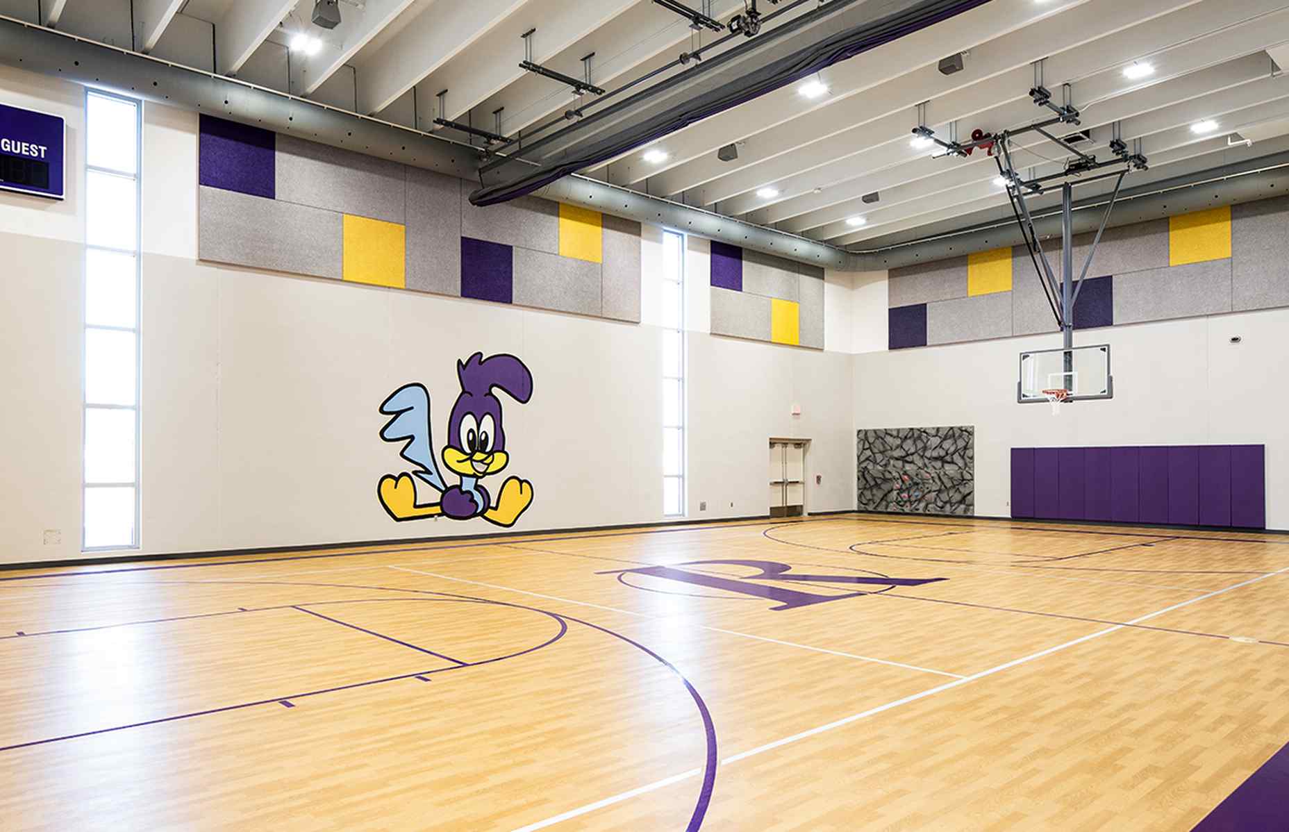 roosevelt elementary gym interior icc 500
