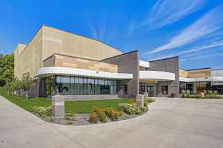 front view of st. croix falls high school