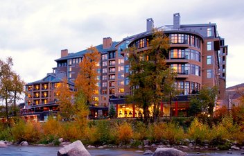 exterior of westin riverfront resort