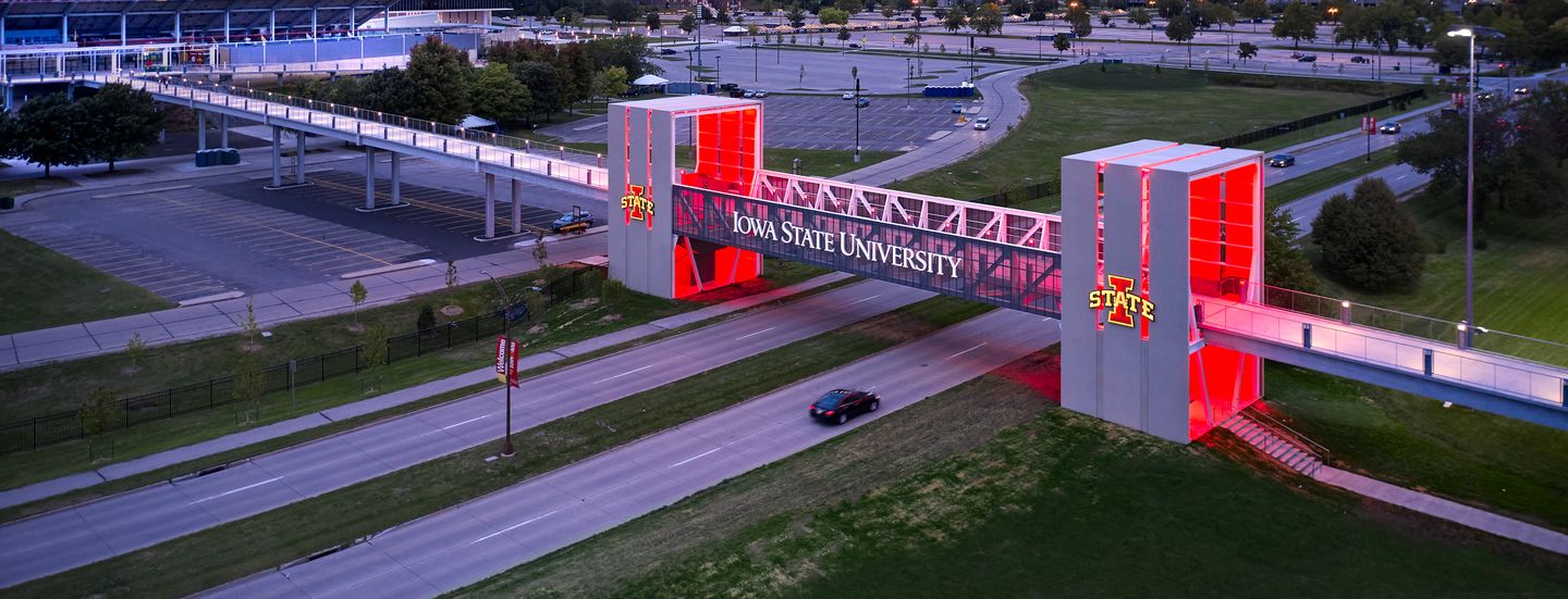 evening street view of east gateway bridge