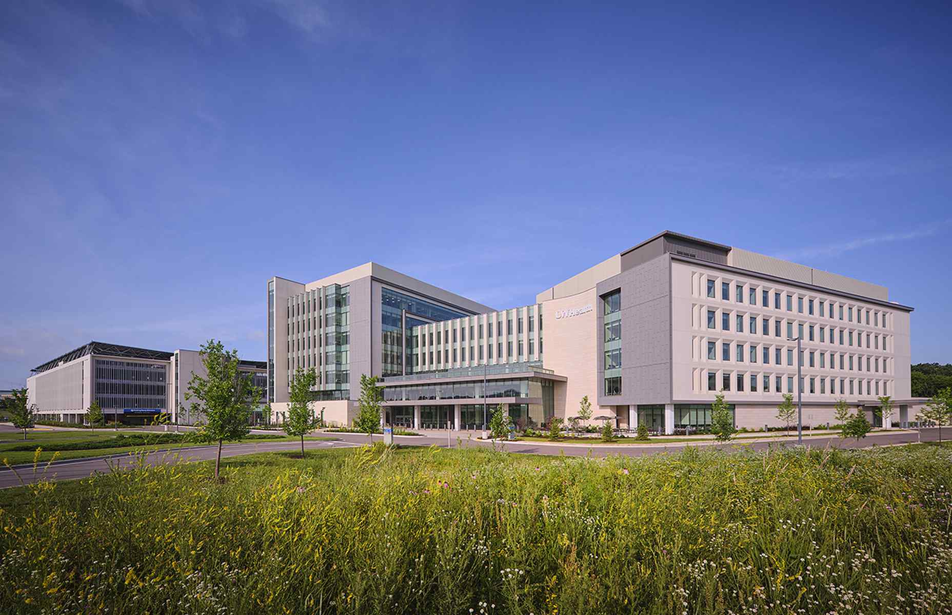 angled view full wide exterior uw health