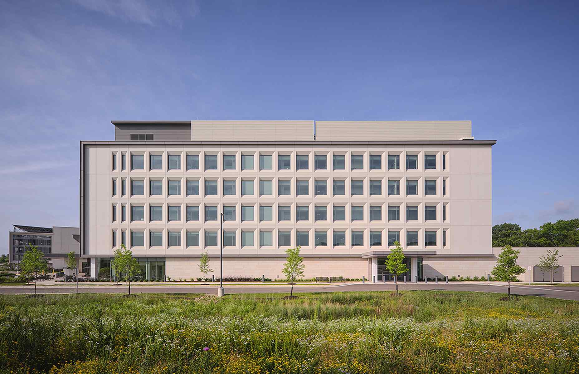 exterior of side architectural panels uw health