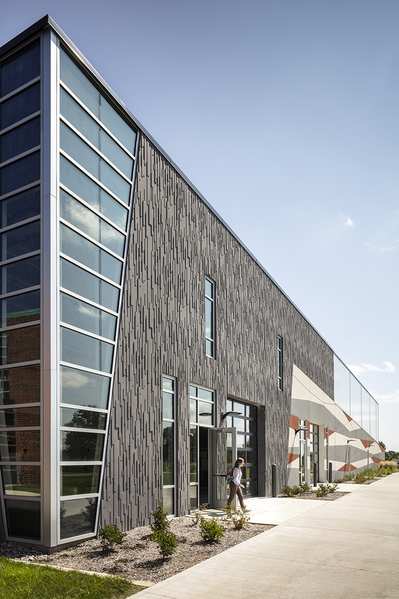 exterior closeup of facade on valley southwoods freshman high school CTE addition