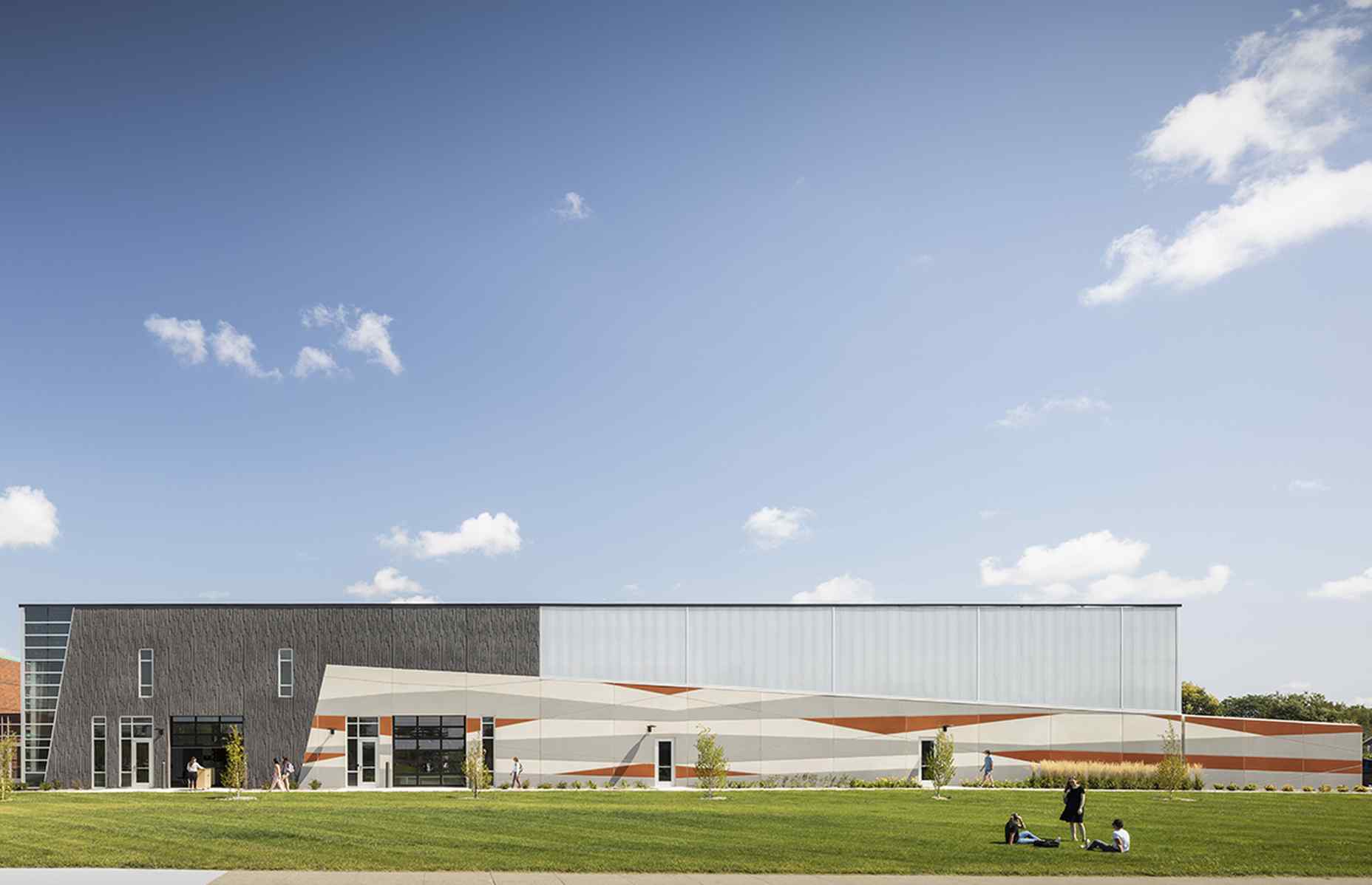 straight view of valley southwoods freshman high school CTE addition